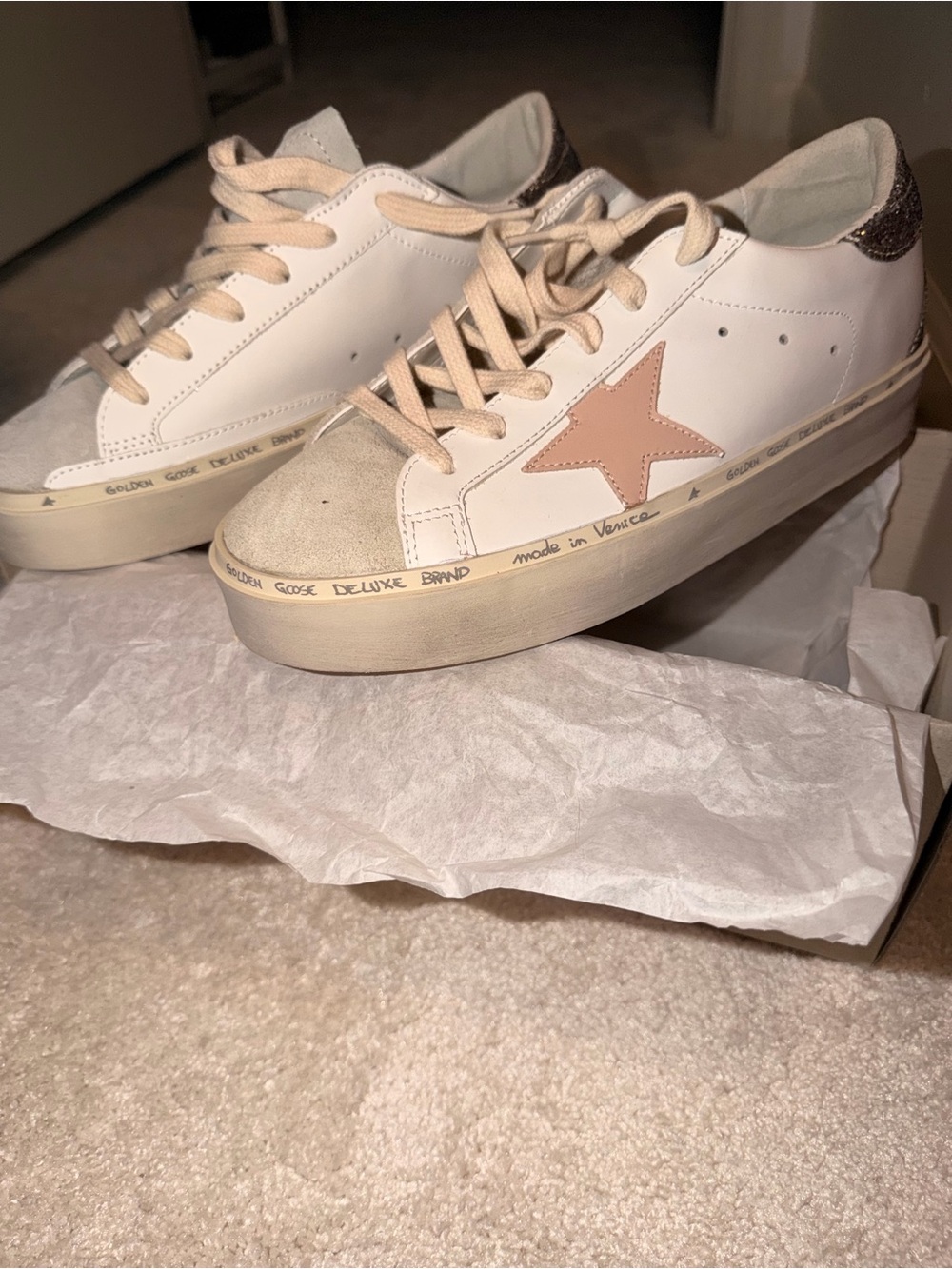NIB Golden Goose White Leather Sneakers with Pink Star and Glitter Heel